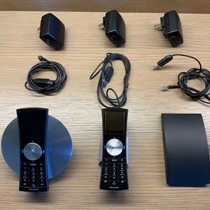 Bang & Olufsen BeoCom 5 Complete Setup with 2 Phones, Speaker Base and Charger